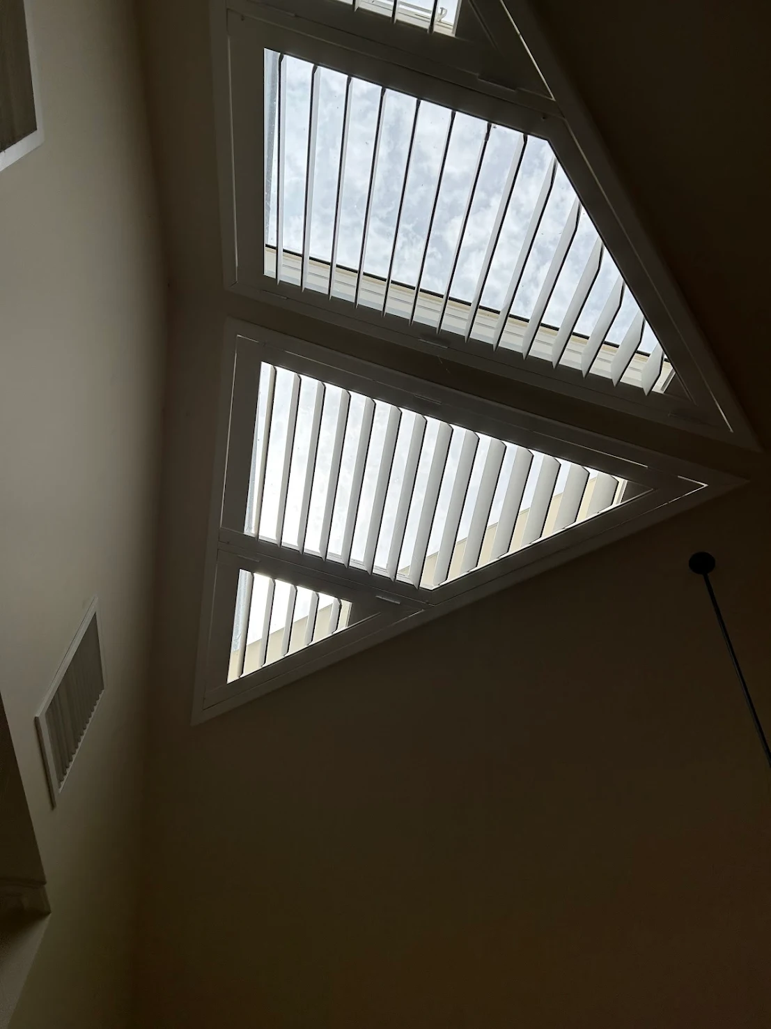 Kirsty Hanlon photo 1